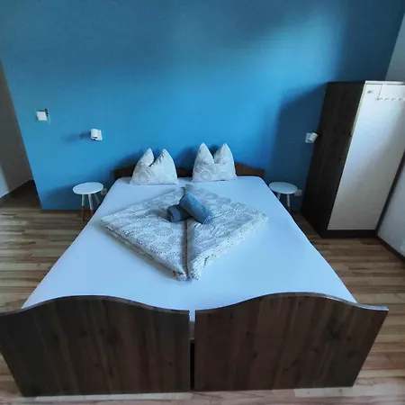 Velociped Vendeghaz Apartman